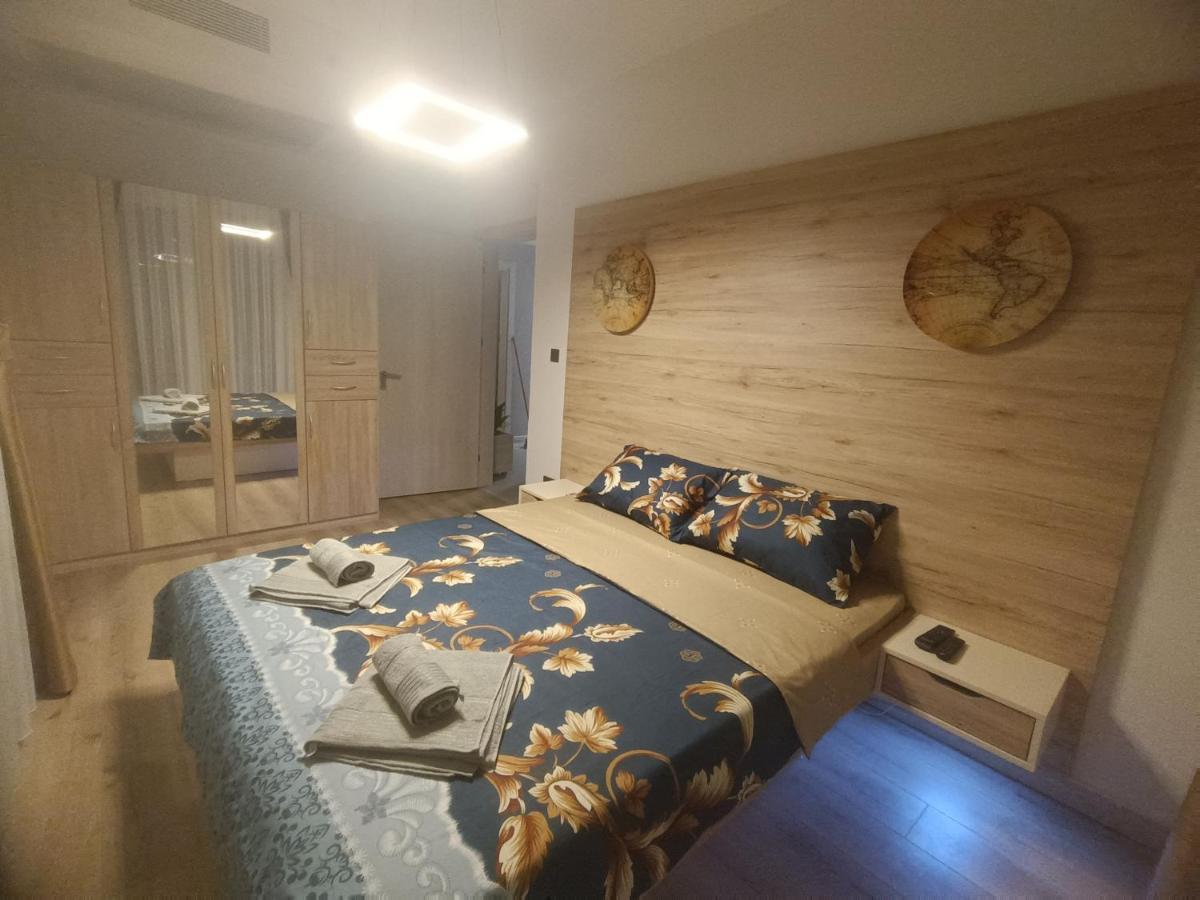 19Th & 18Th Floor Secure Apartments With Pool & Fitness & Parking Included In Price Скопье Экстерьер фото