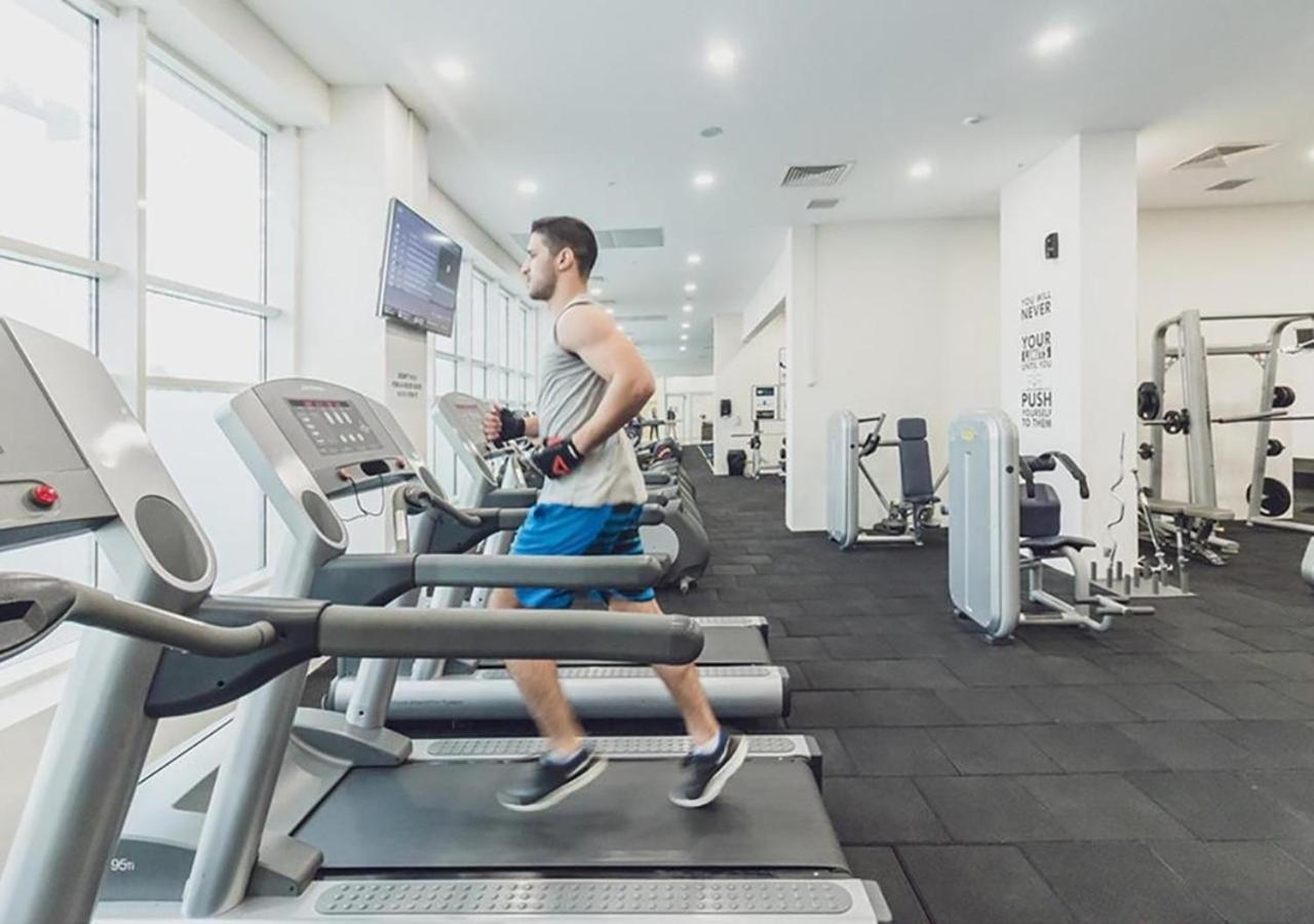 19Th & 18Th Floor Secure Apartments With Pool & Fitness & Parking Included In Price Скопье Экстерьер фото