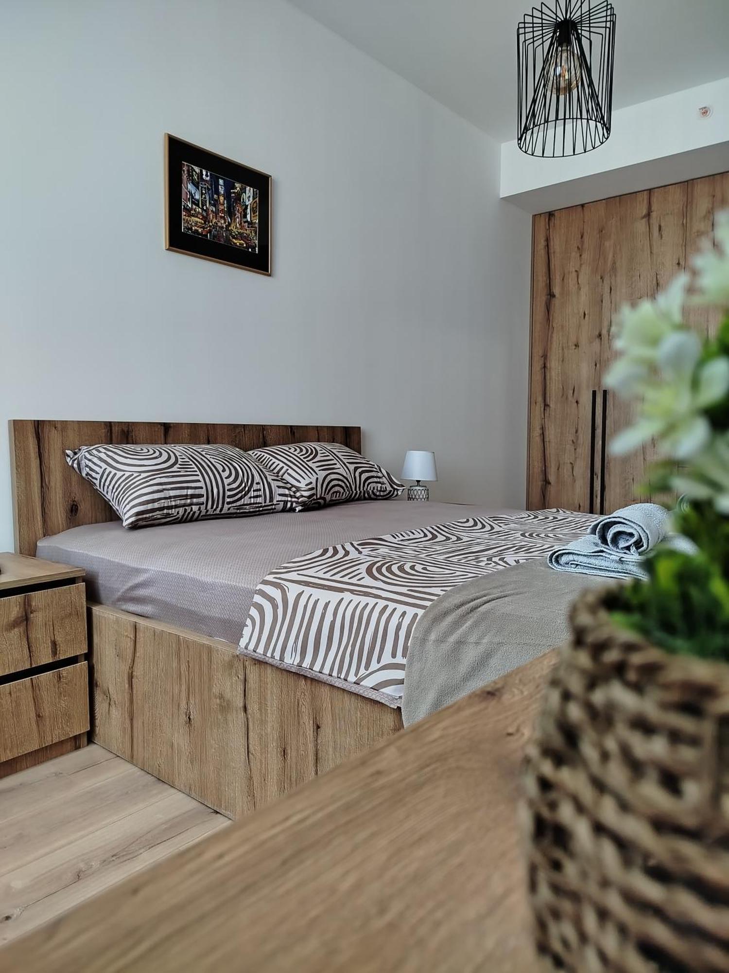 19Th & 18Th Floor Secure Apartments With Pool & Fitness & Parking Included In Price Скопье Экстерьер фото